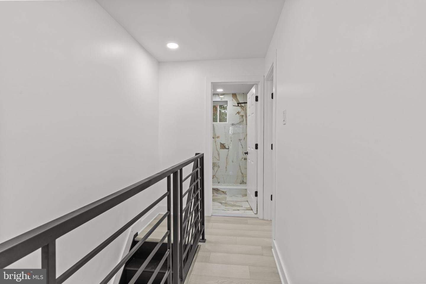 3422 Crystal Street photo 11