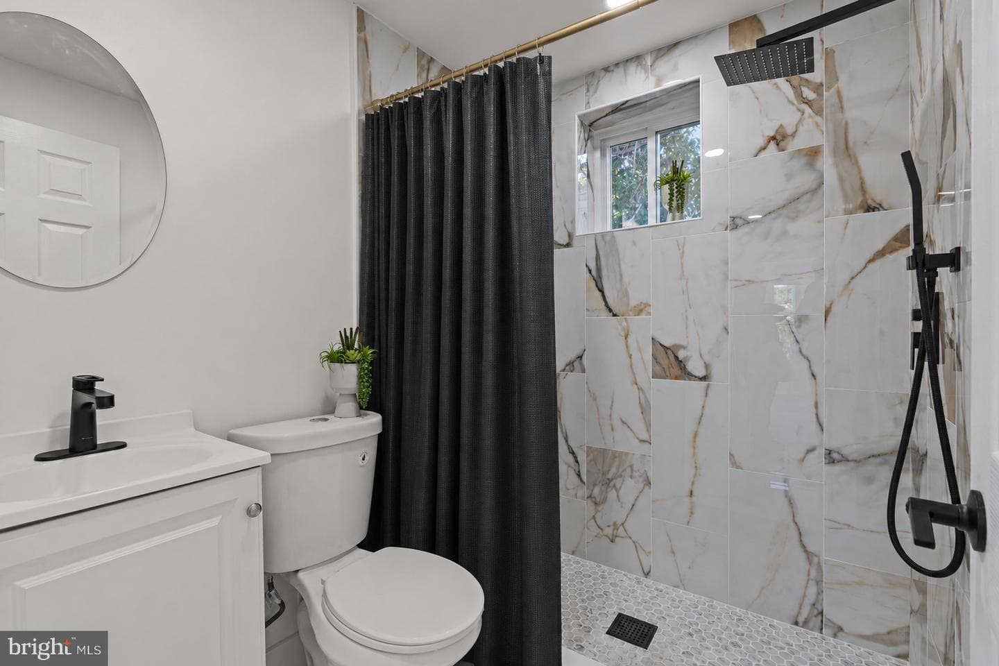 3422 Crystal Street photo 8