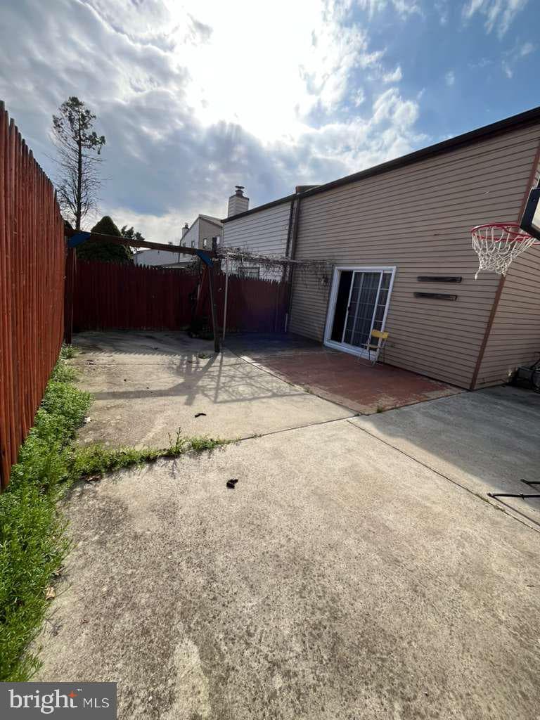 10215 Murty Lane photo 48