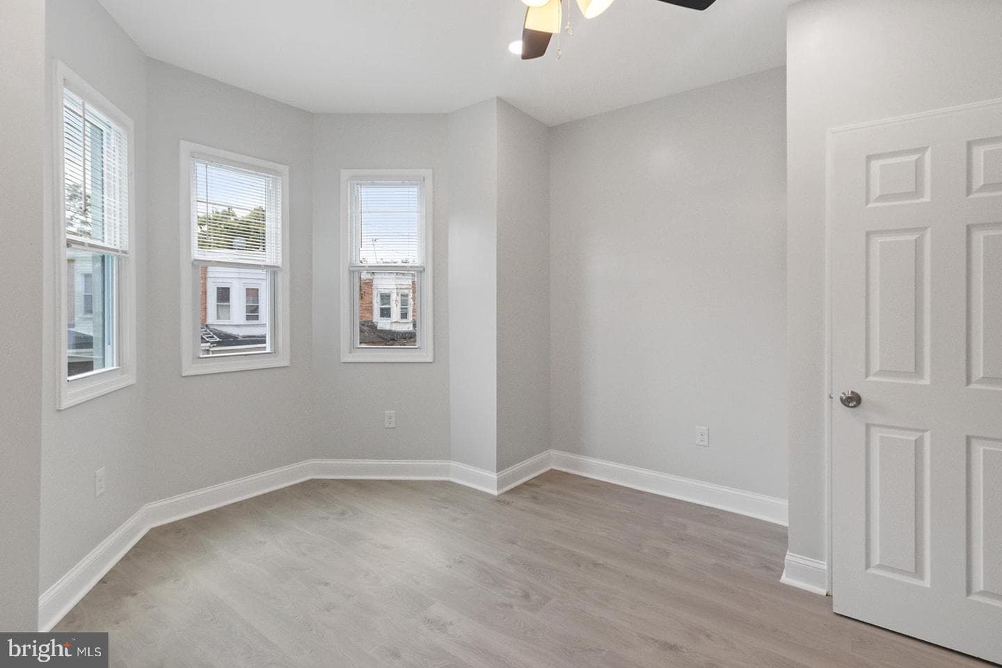 5213 Rodman Street photo 17