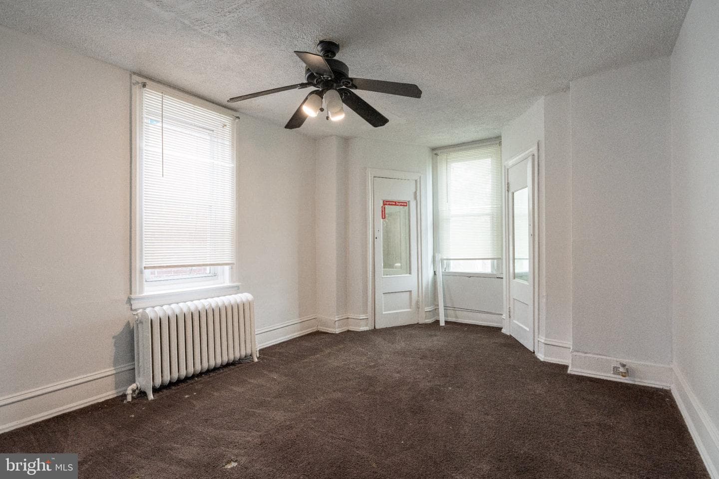 5630 Larchwood Avenue photo 7