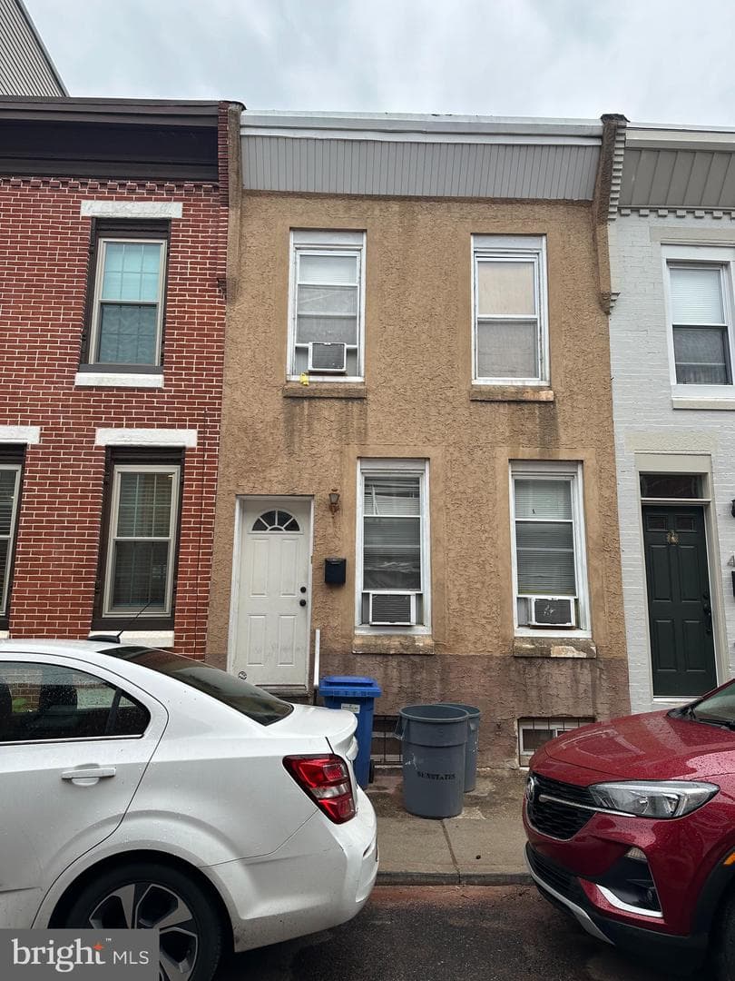 434 Daly Street photo 1