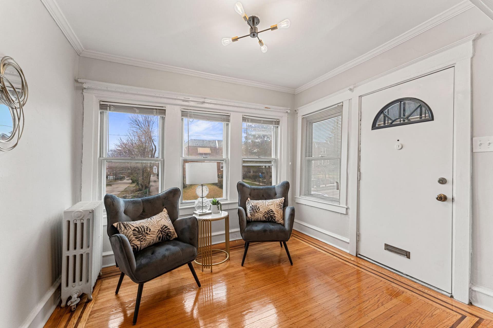 471 E Pleasant Street, Philadelphia