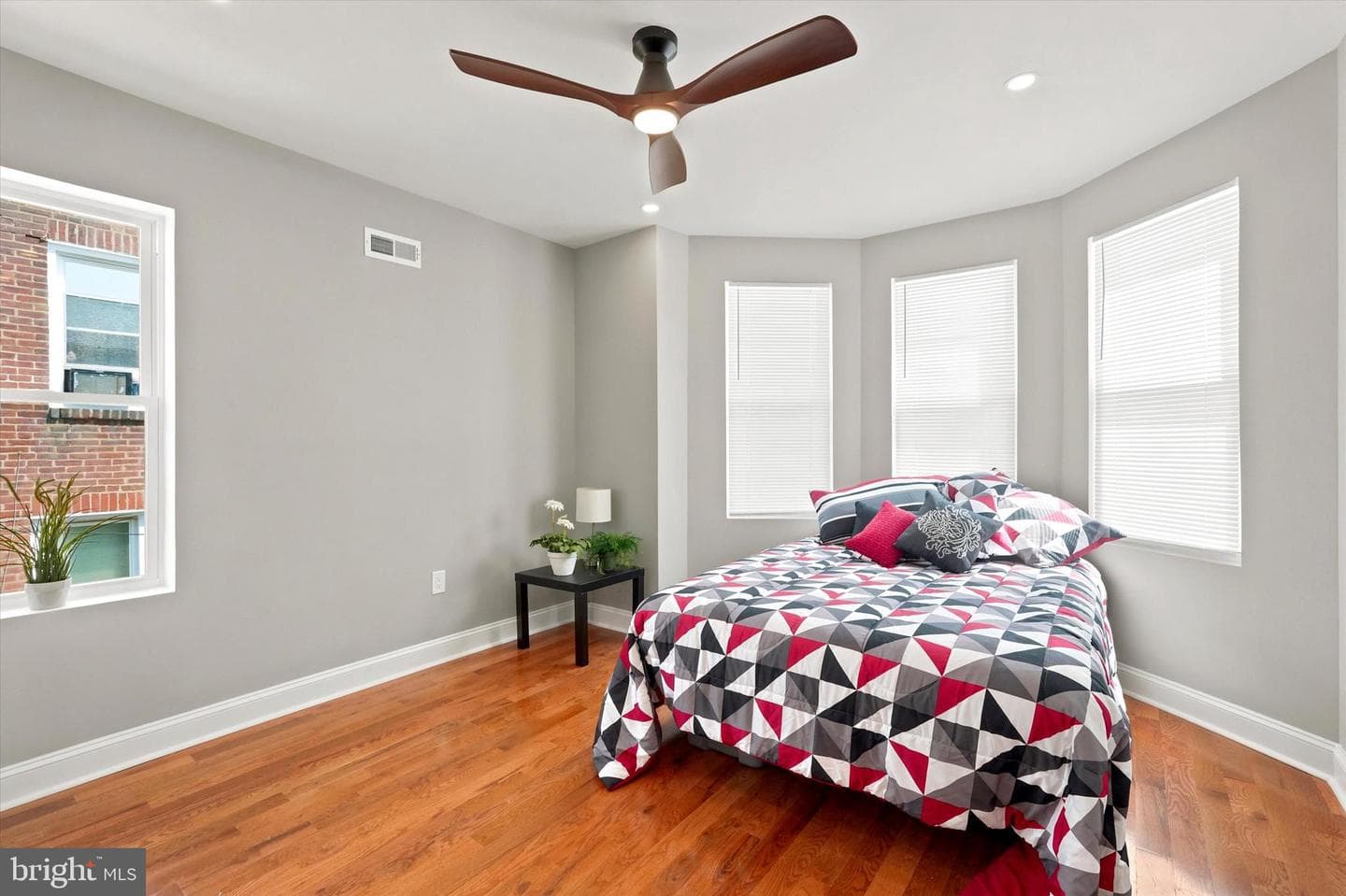 4248 Rhawn Street photo 24