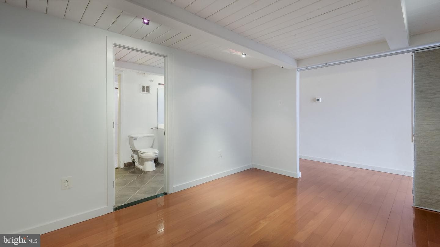 1027 Arch Street #407 photo 25