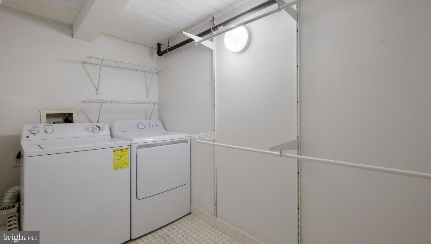 1027 Arch Street #407 photo 31