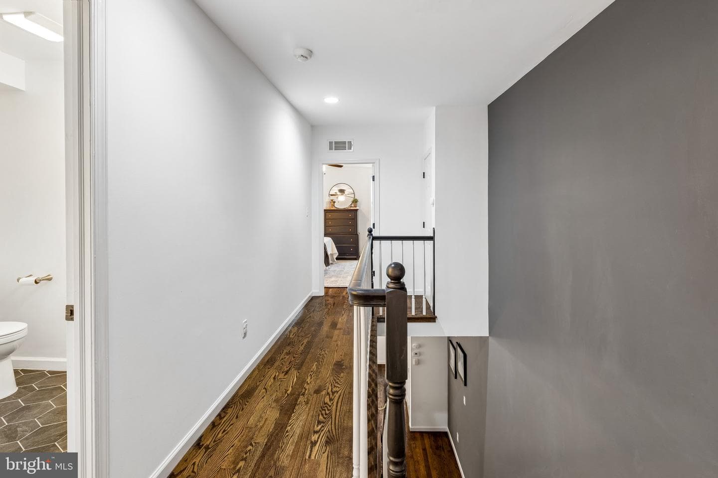 1002 S Chadwick Street photo 19