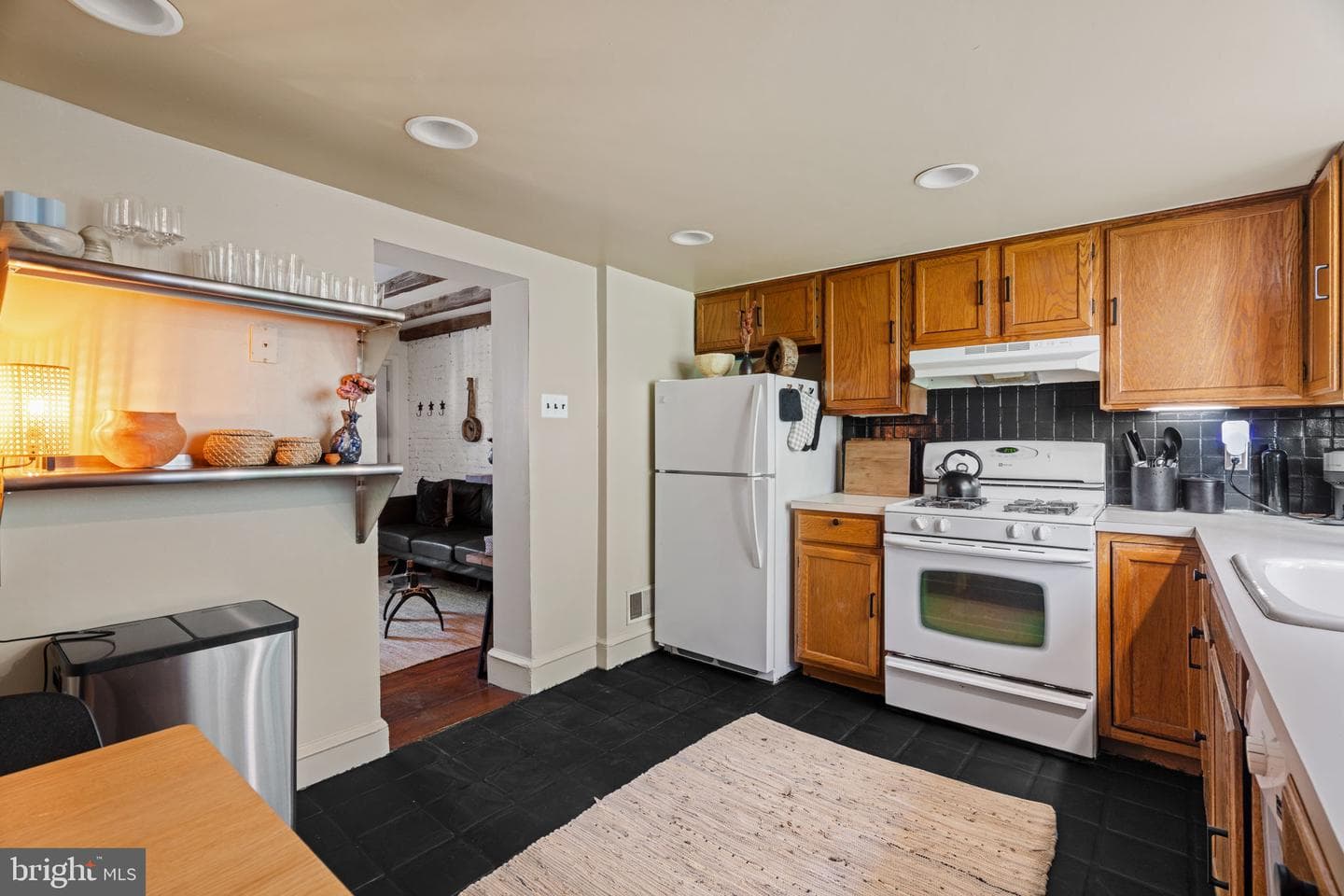 142 Carpenter Street photo 22