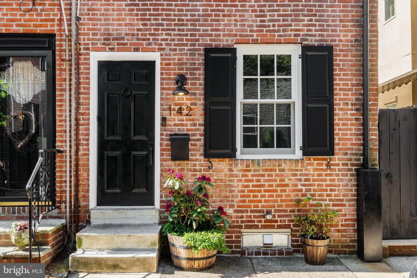 142 Carpenter Street photo 4