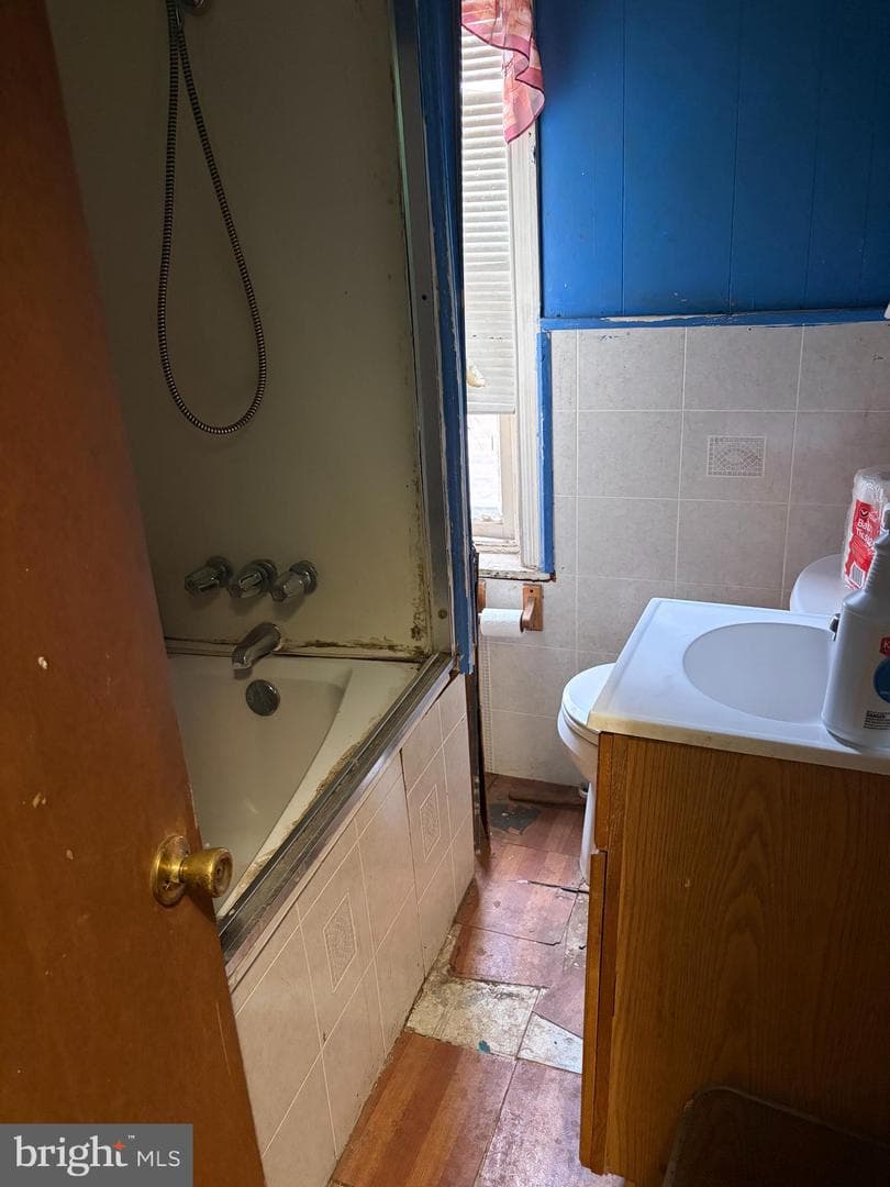 5736 Market Street photo 10