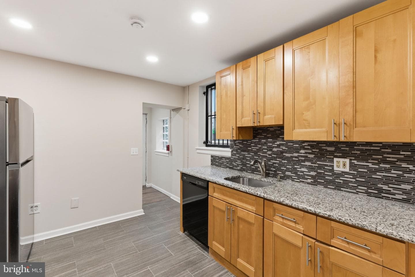 1817 N Gratz Street photo 11