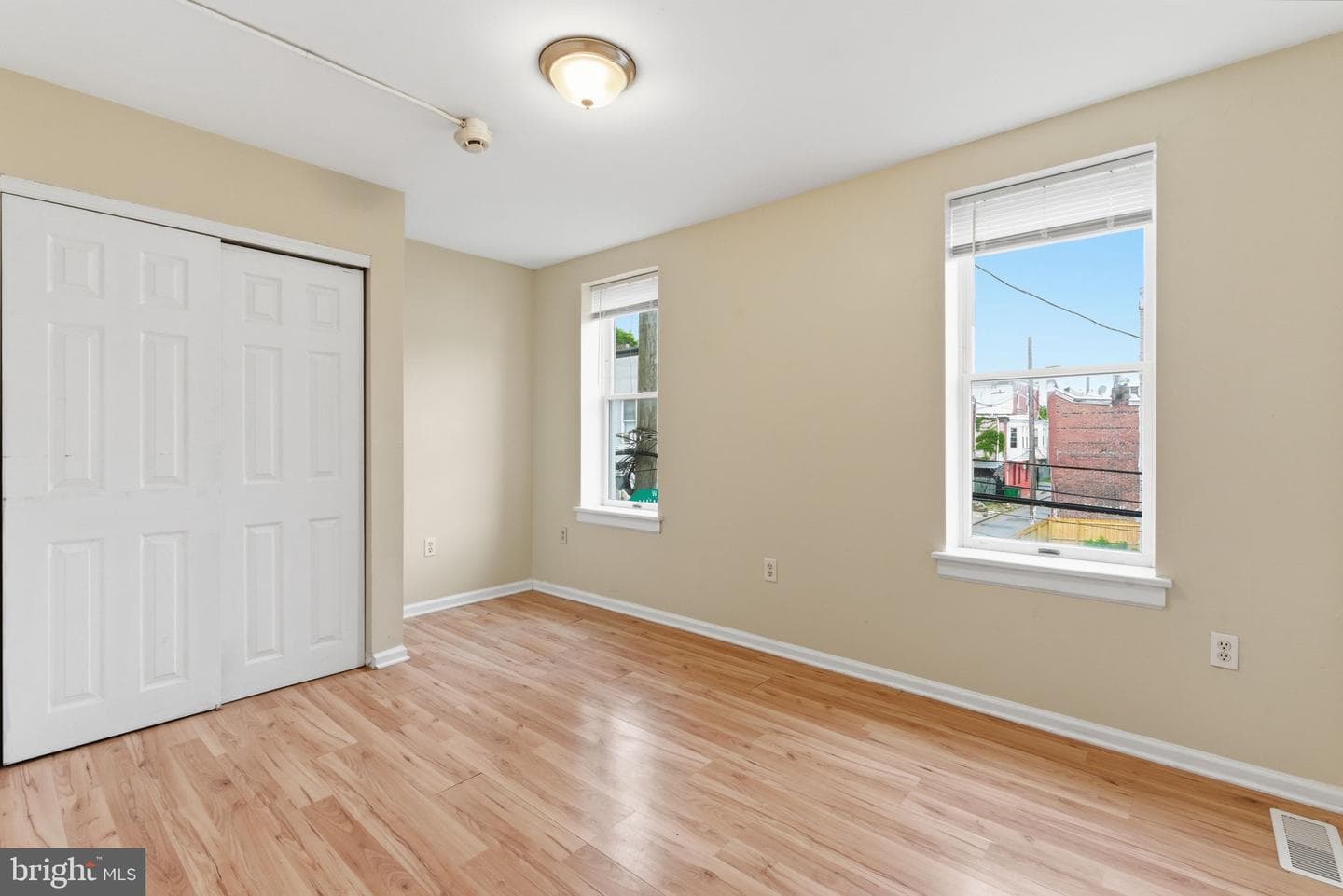 1817 N Gratz Street photo 23