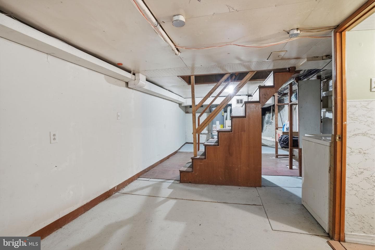4612 Melrose Street photo 11