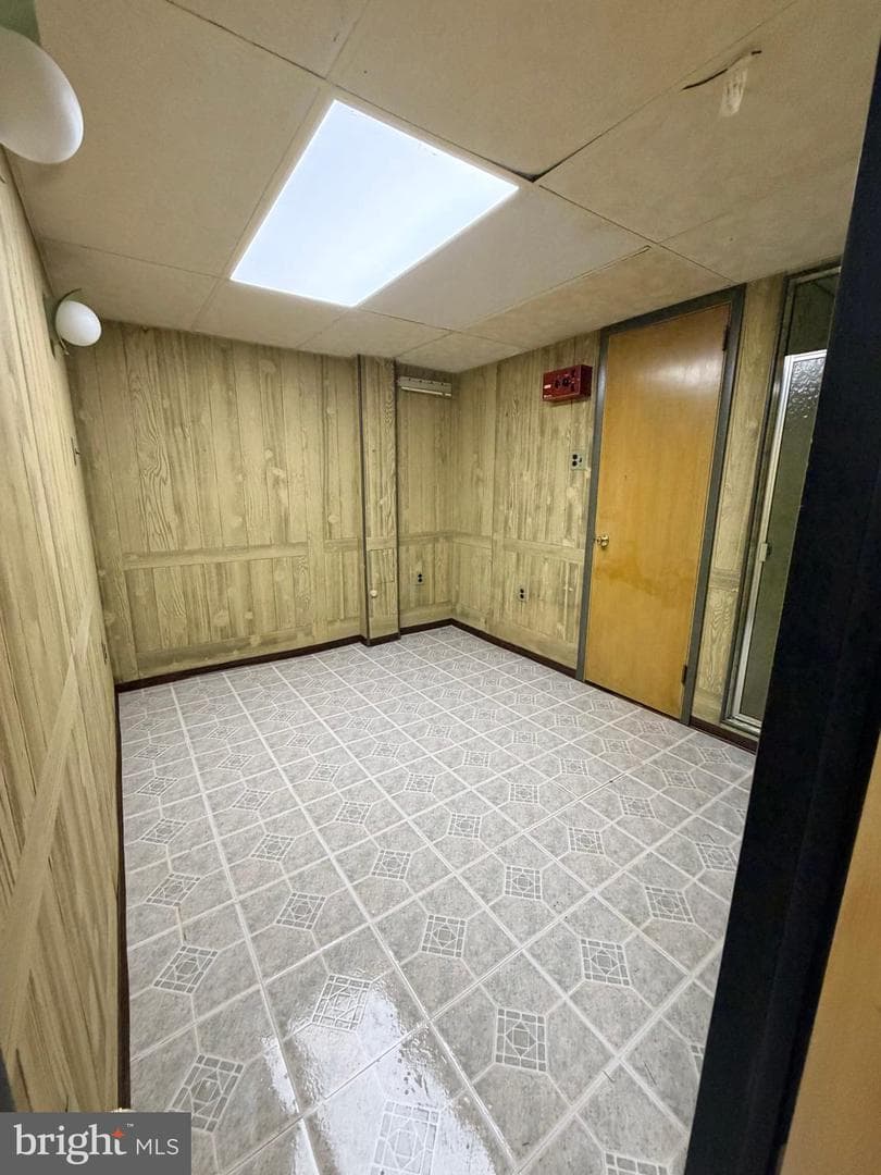 1621 Strahle Street photo 39