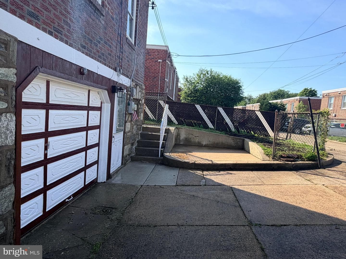 1621 Strahle Street photo 52