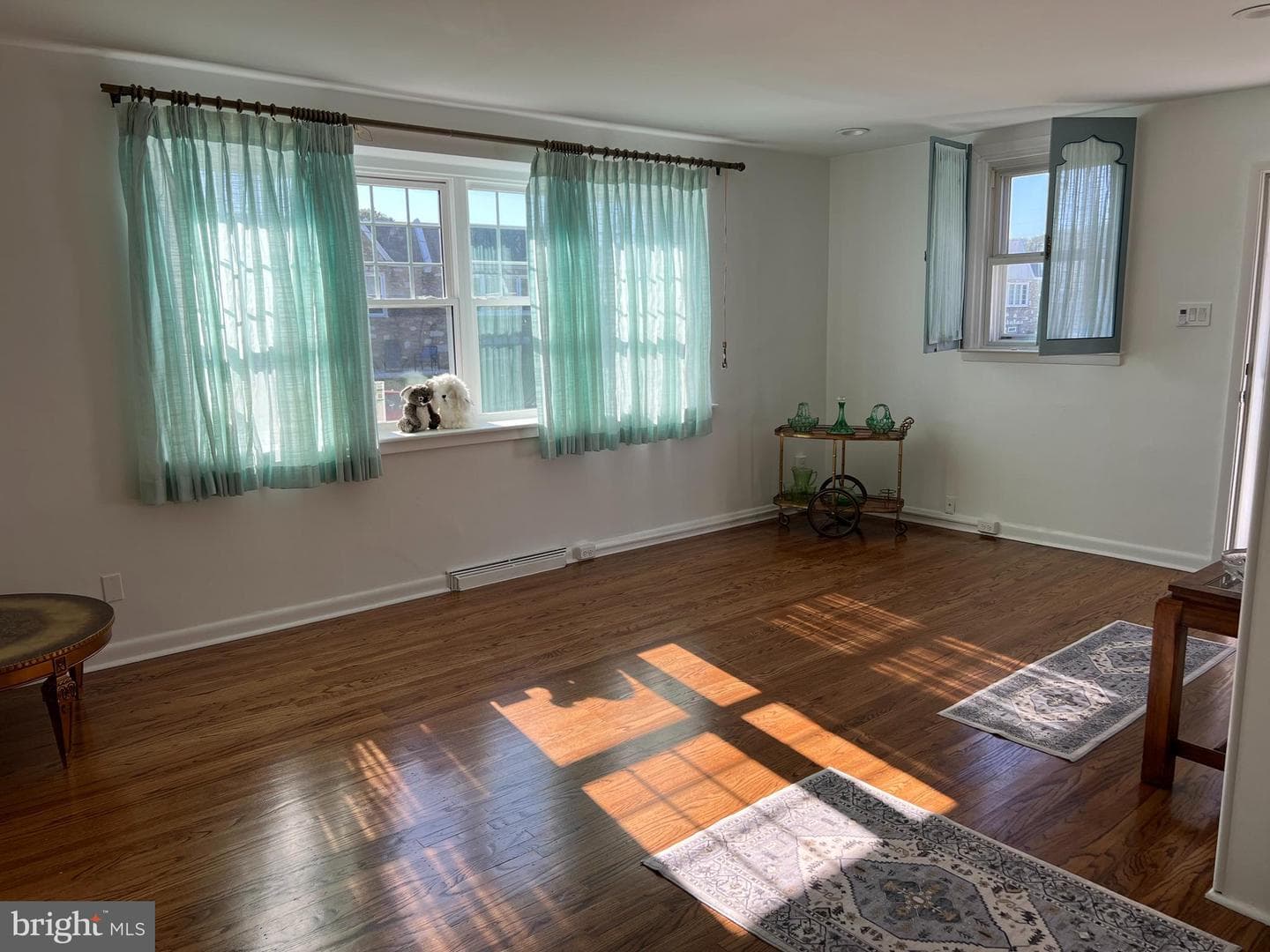 1621 Strahle Street photo 6