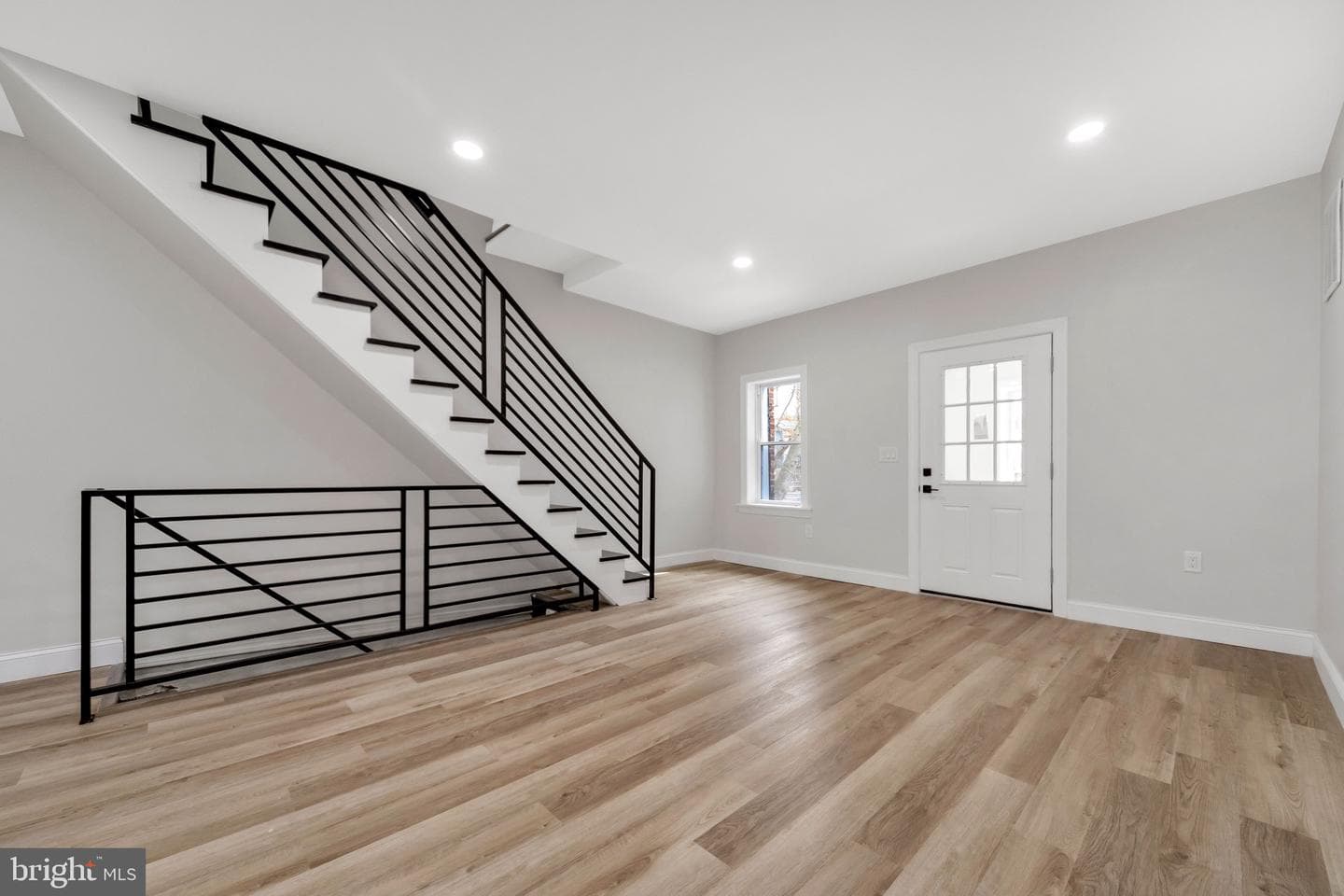 5507 Beaumont Street photo 11