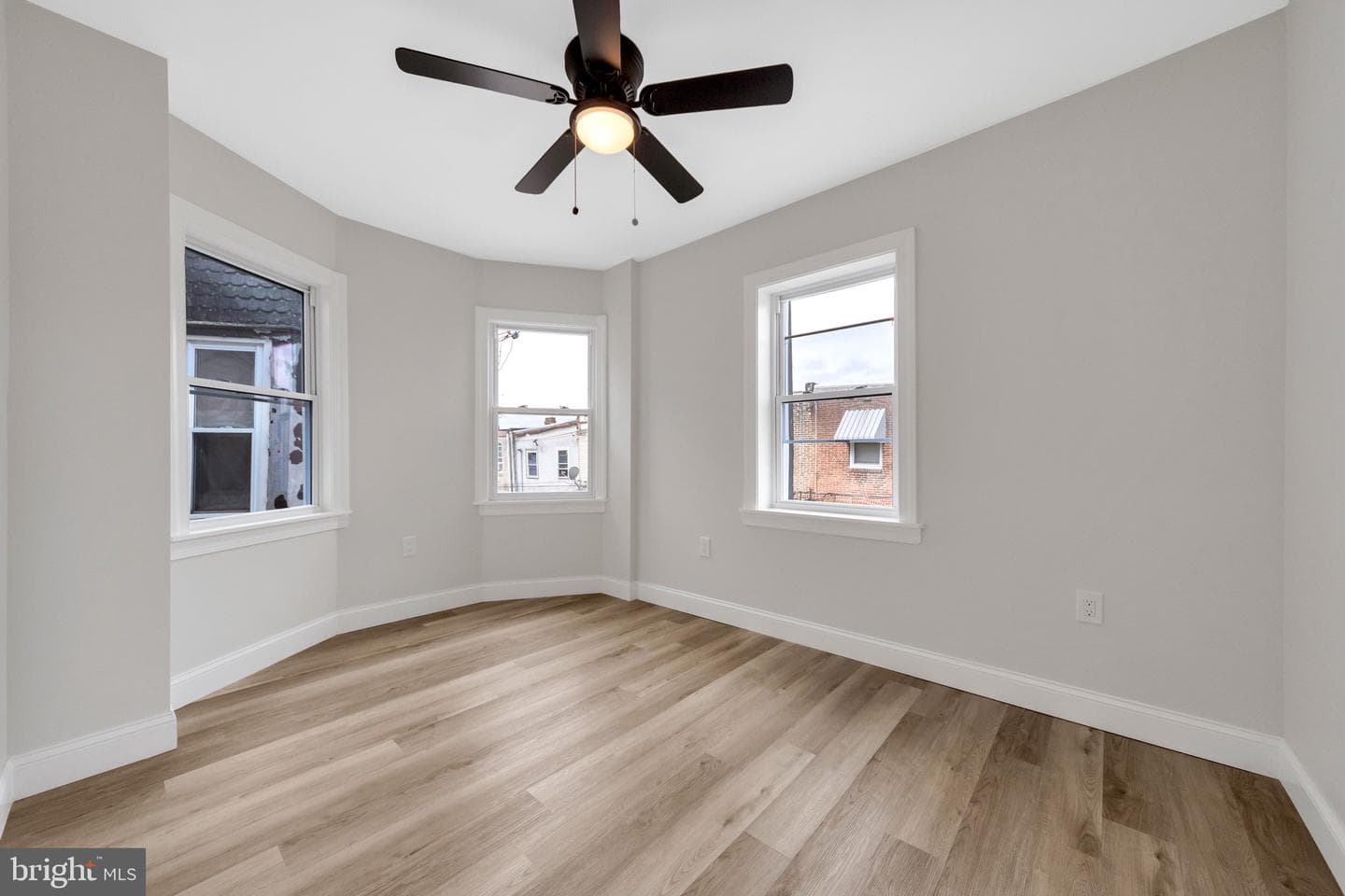 5507 Beaumont Street photo 18
