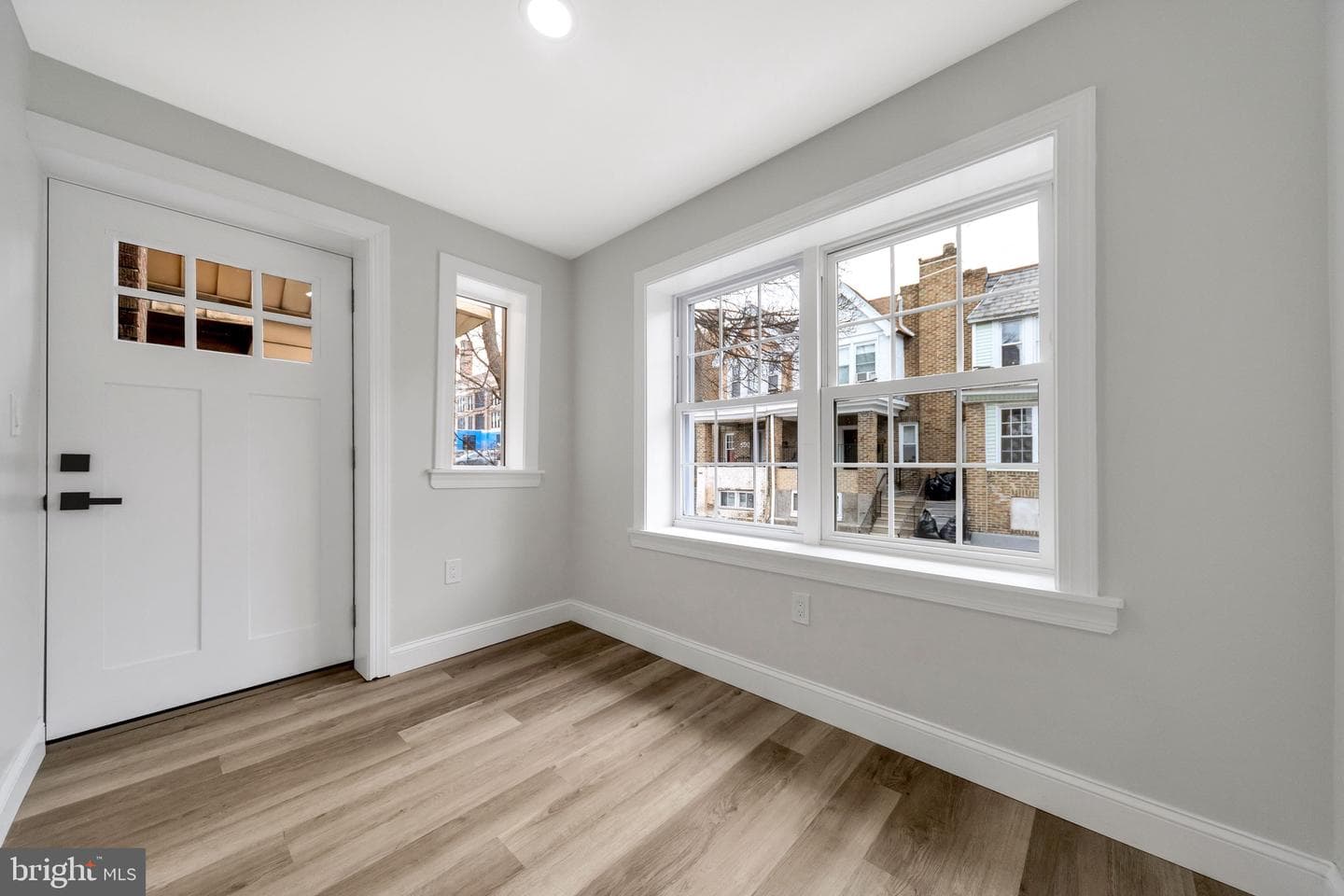 5507 Beaumont Street photo 3