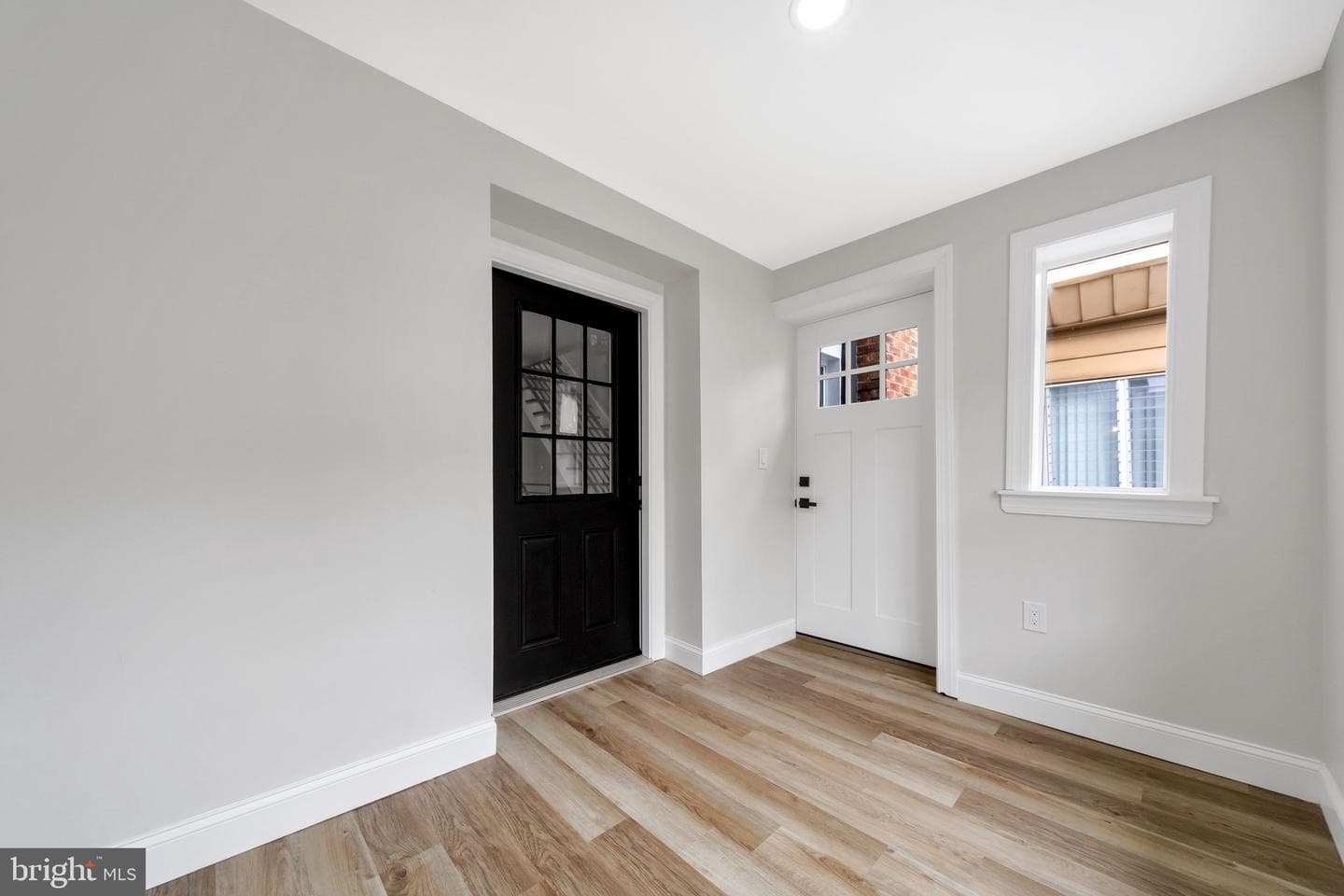 5507 Beaumont Street photo 4