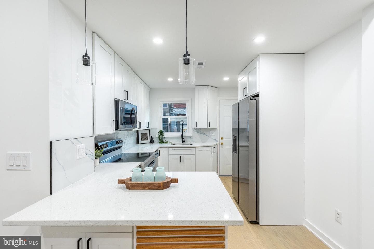 2074 Birch Street photo 12