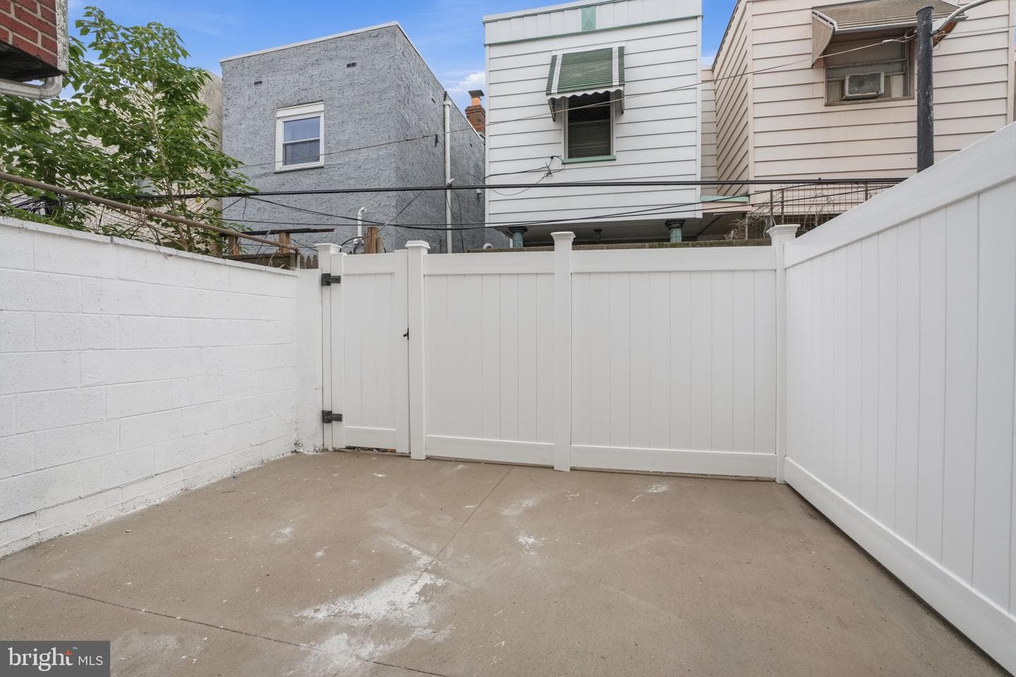 1706 S Bancroft Street photo 19