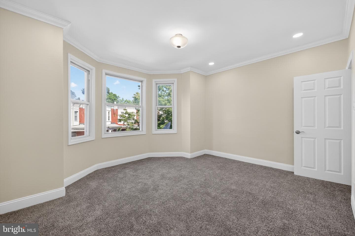 533 S Conestoga Street photo 25