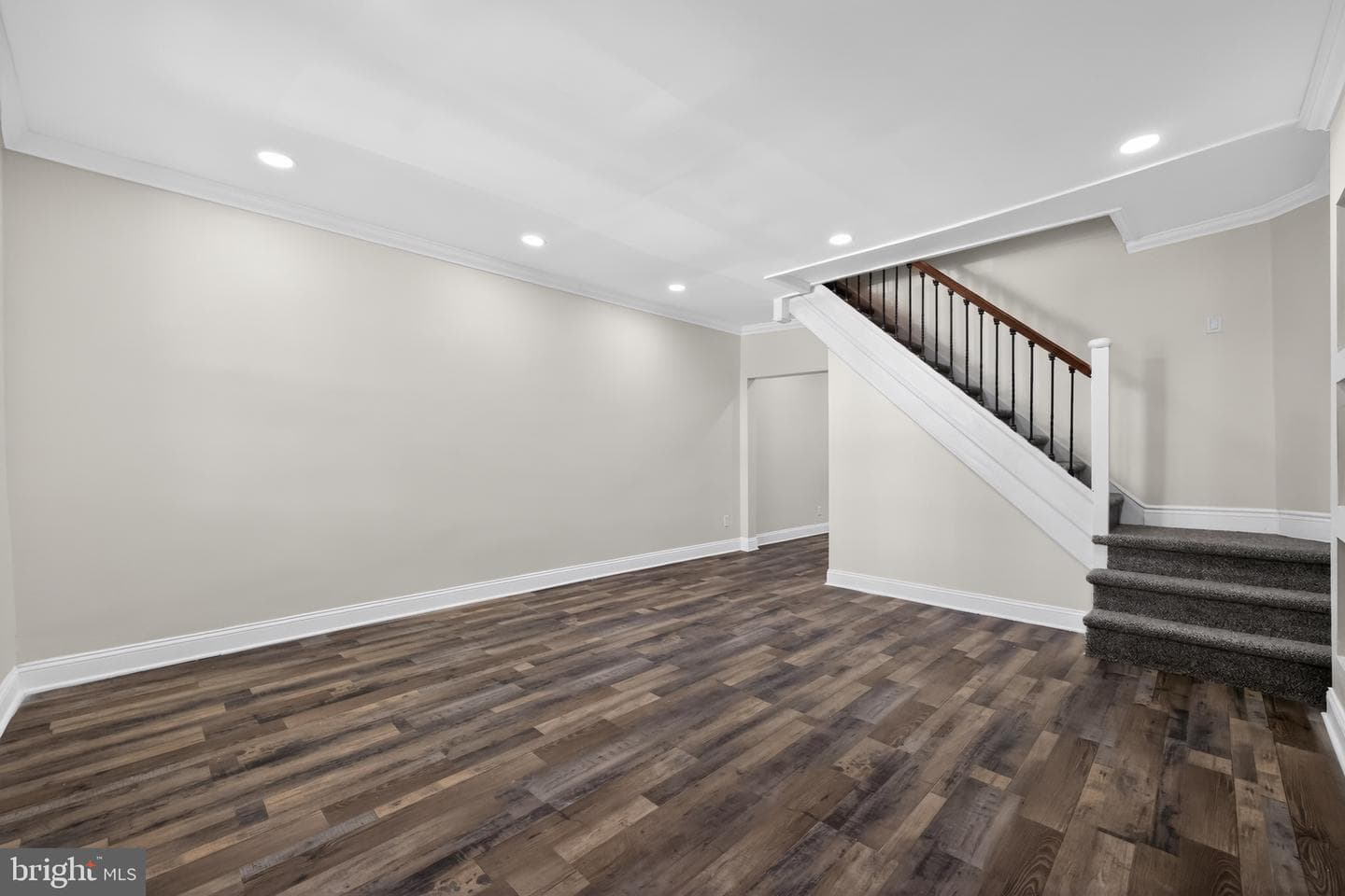 533 S Conestoga Street photo 8