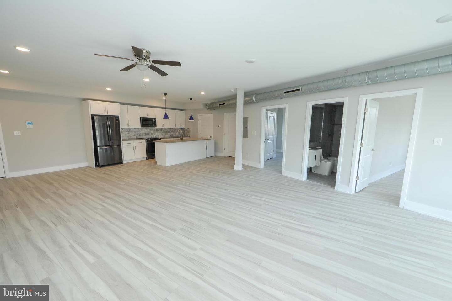1851 Germantown Avenue photo 3