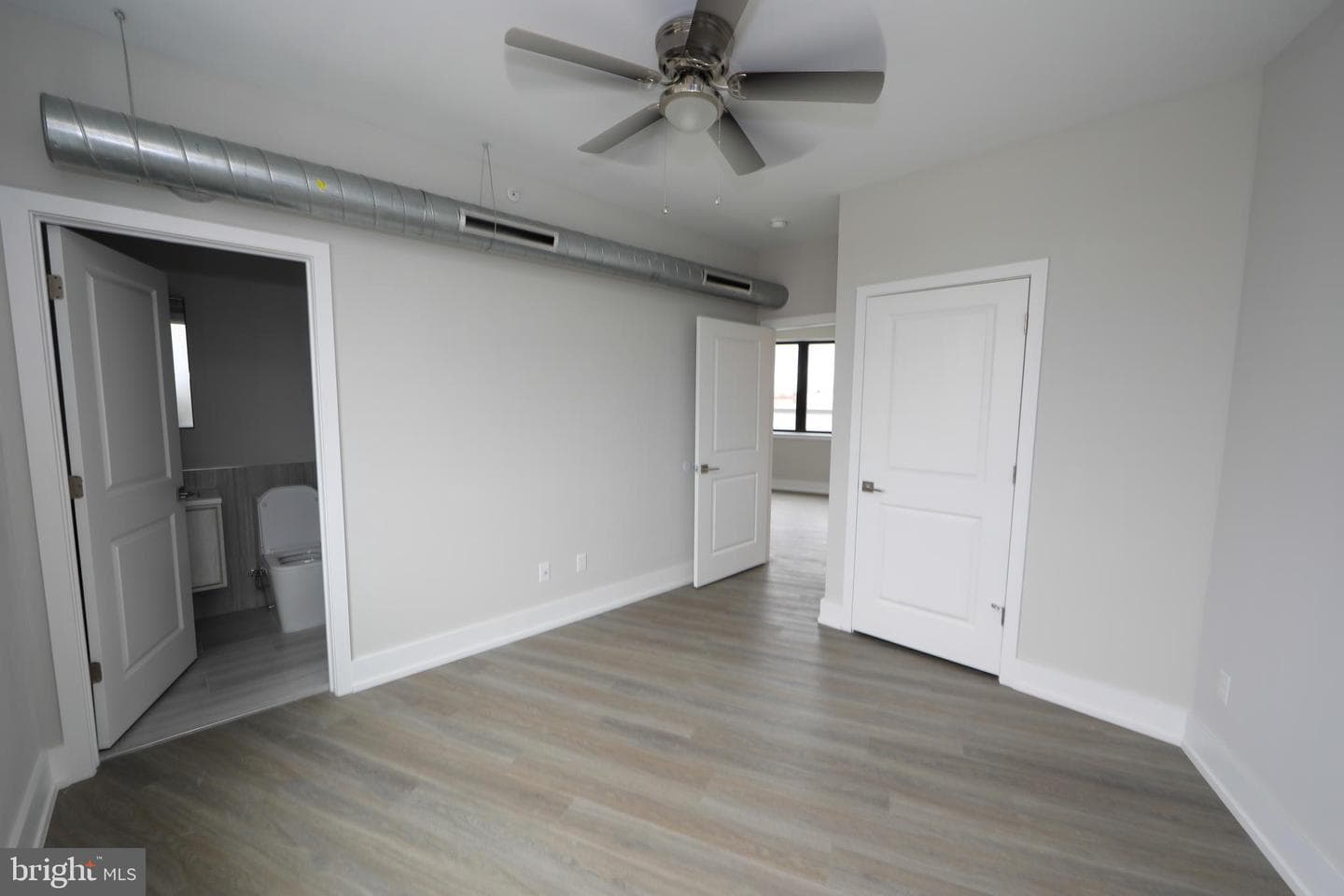 1851 Germantown Avenue photo 34
