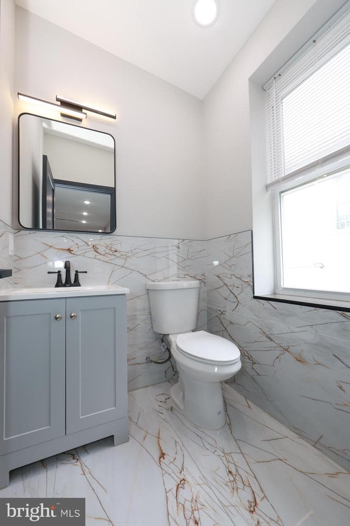 3565 Kensington Avenue photo 5