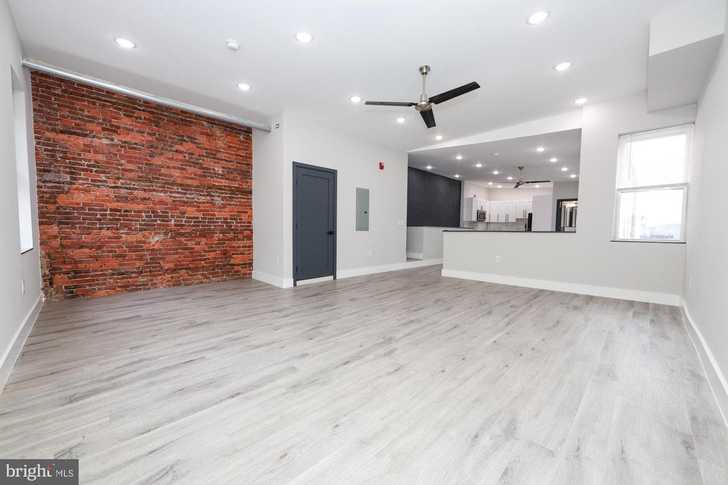 3567 Kensington Avenue photo 10