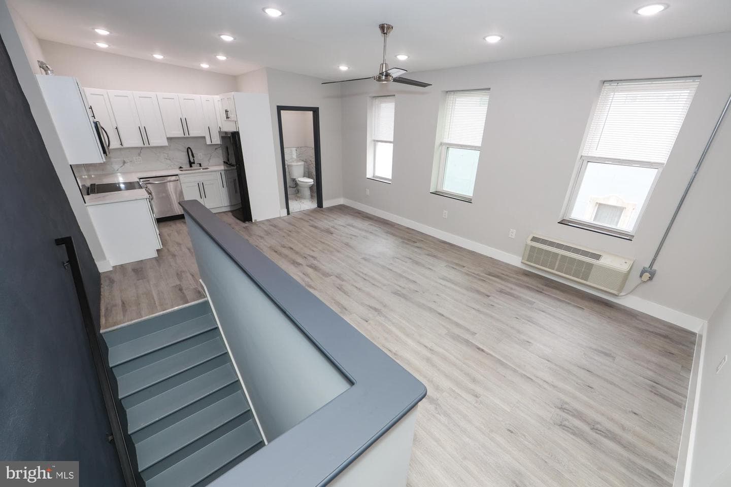 3567 Kensington Avenue photo 16
