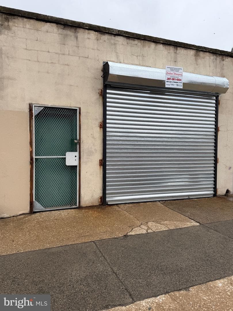 730 W Erie Ave photo 24