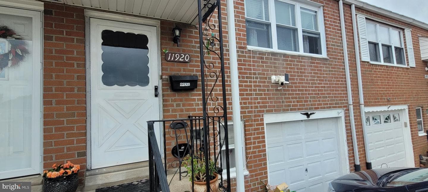 11920 Alberta Drive, Philadelphia