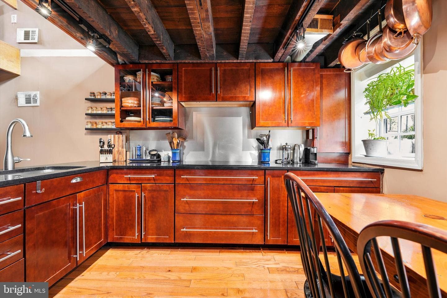 113 Pemberton Street photo 30