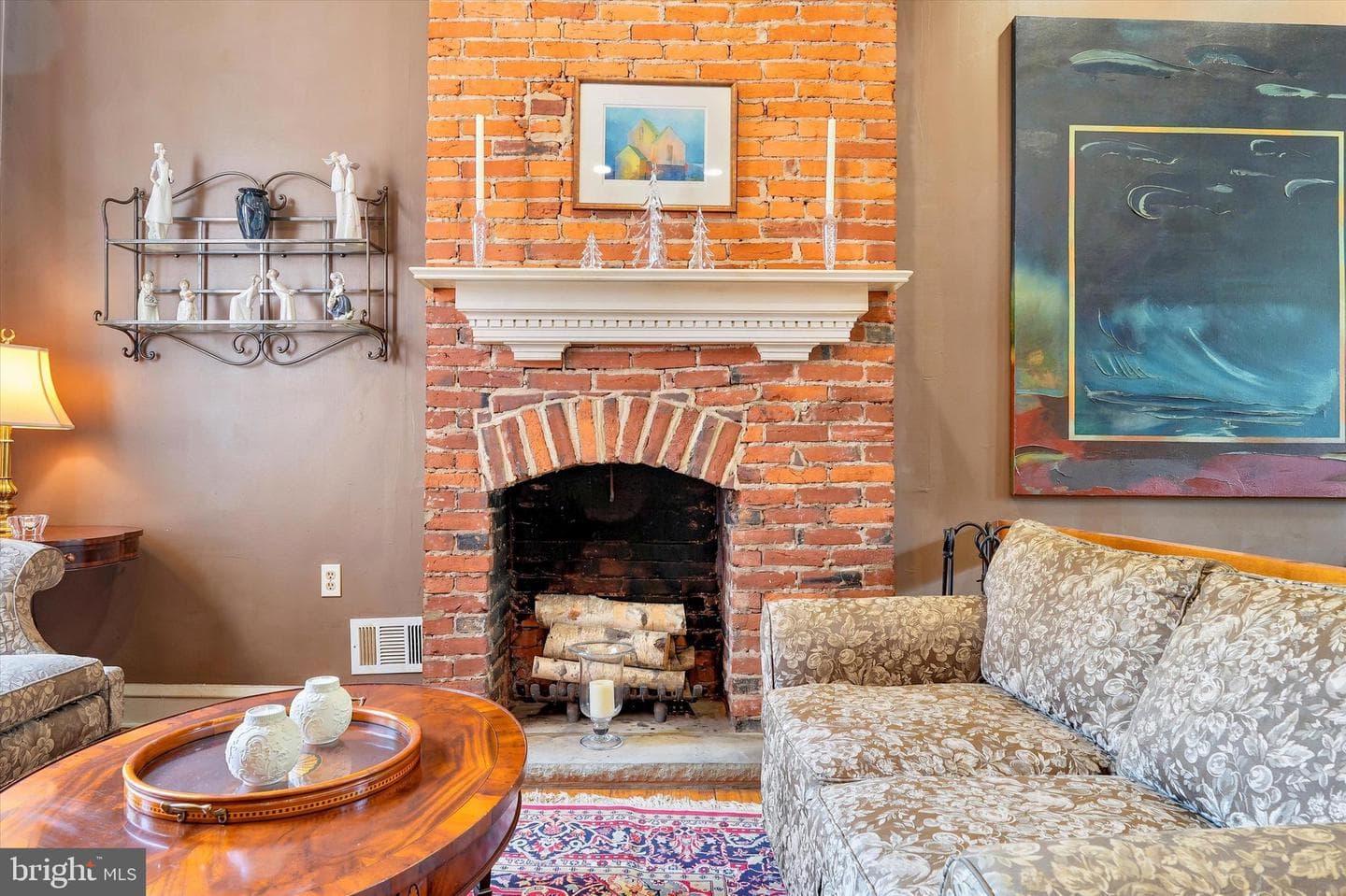 113 Pemberton Street photo 4