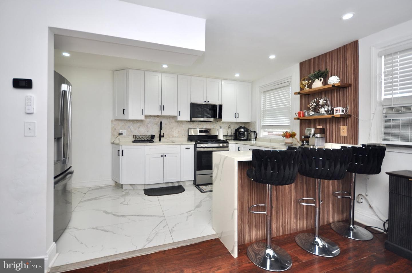 6311 Elmhurst Street photo 29