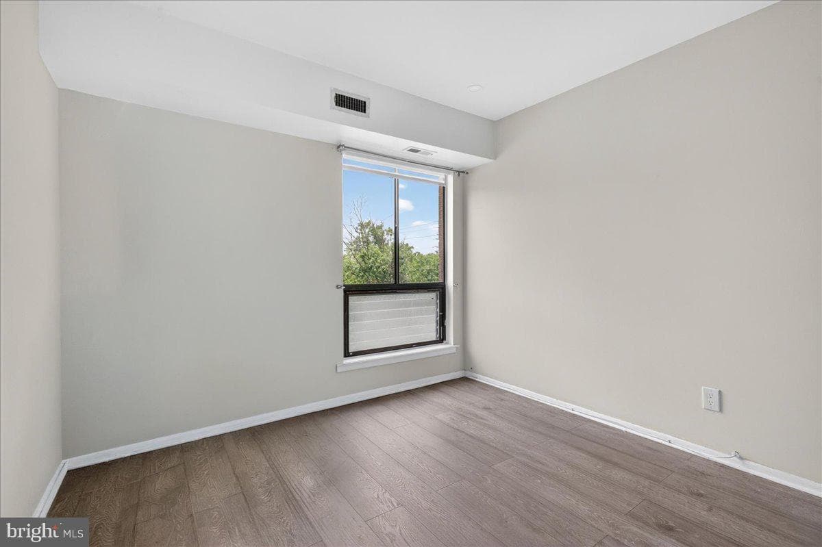 8930 Krewstown Road #310 photo 22