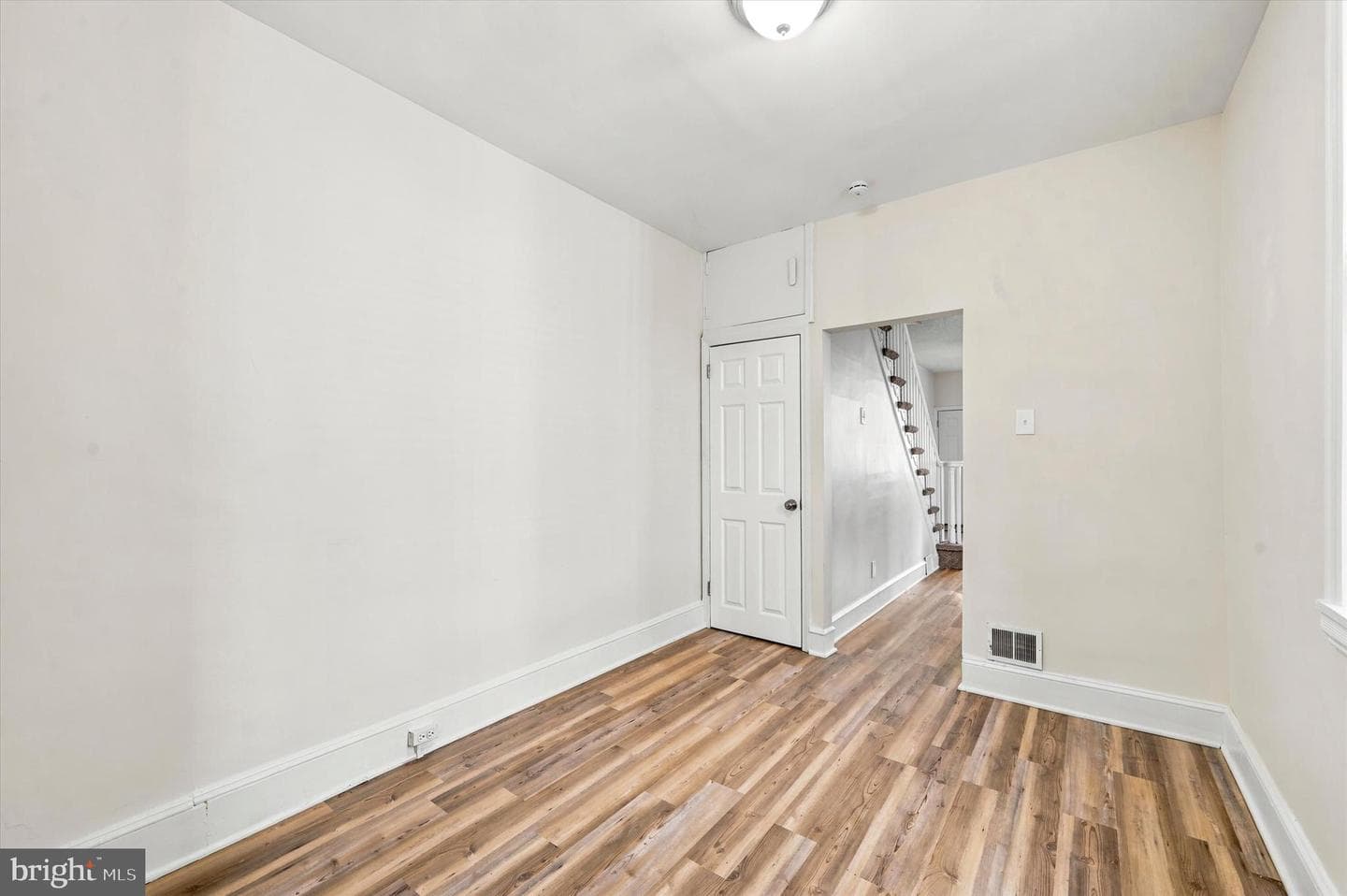 2226 E Clearfield Street photo 10