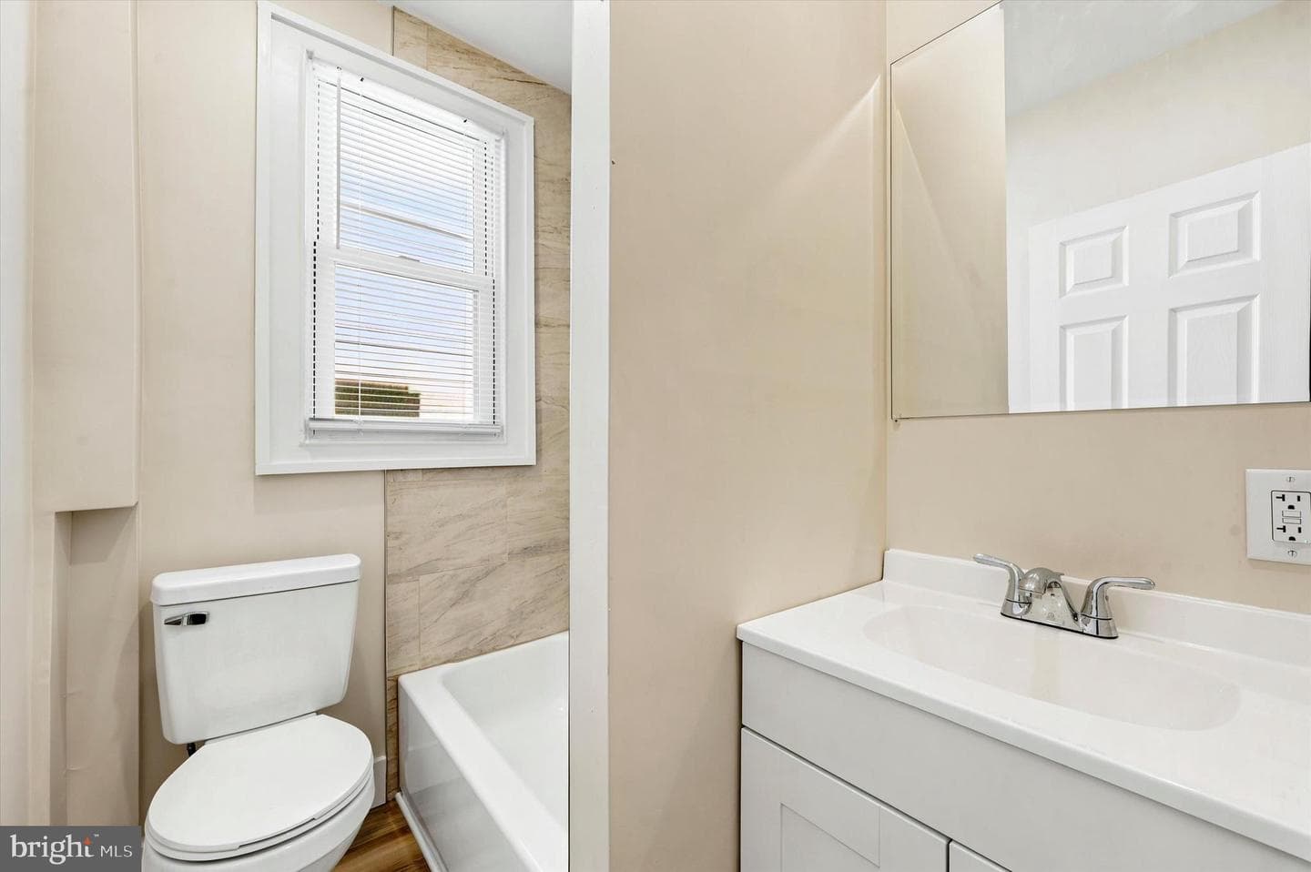 2226 E Clearfield Street photo 14
