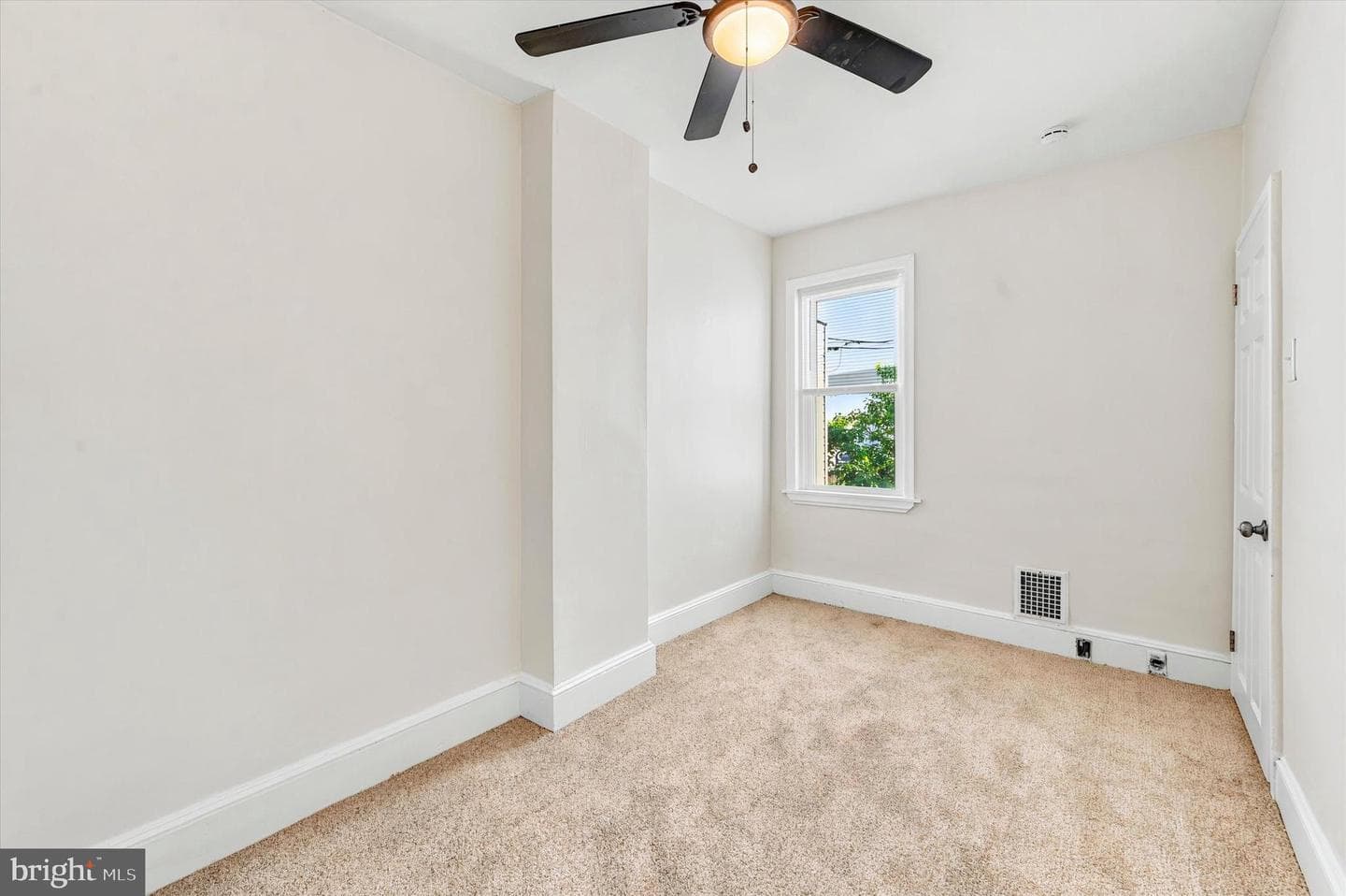 2226 E Clearfield Street photo 18