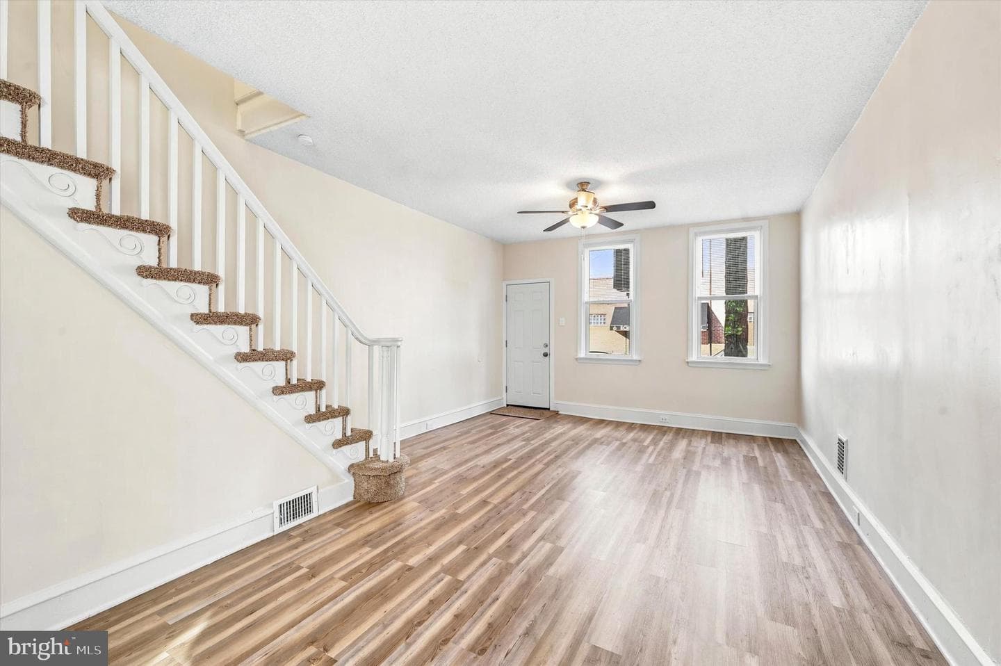2226 E Clearfield Street photo 8