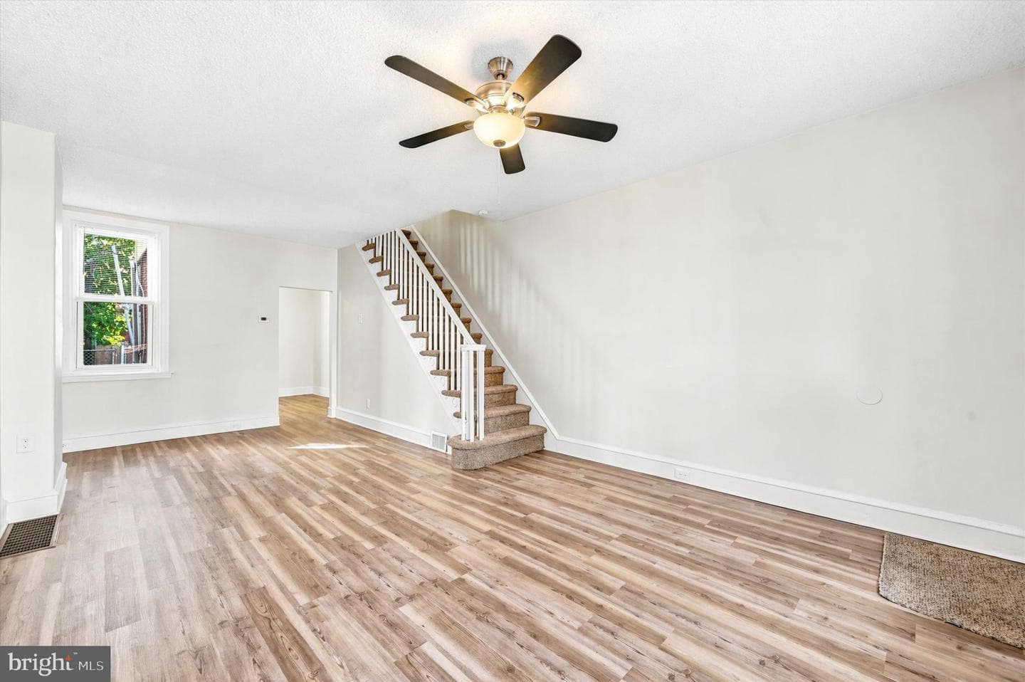 2226 E Clearfield Street photo 9