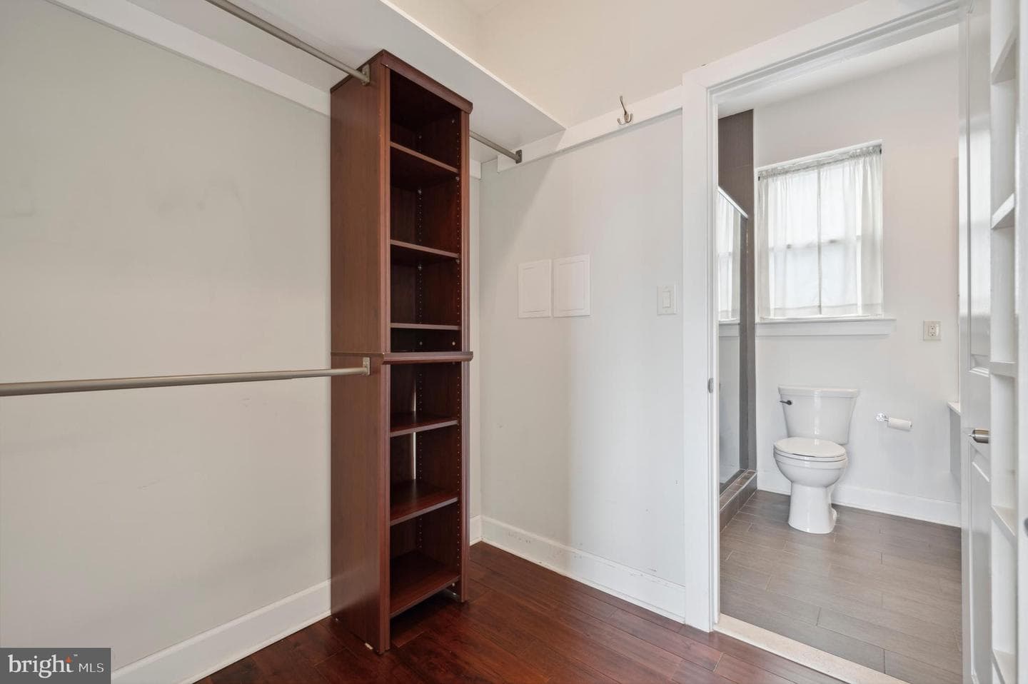 714 N Chadwick Street #6 photo 17