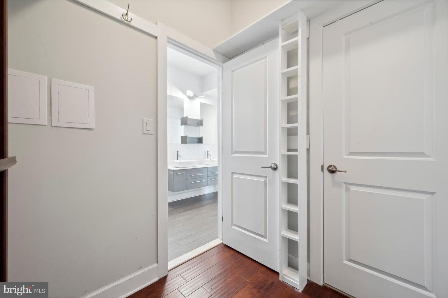 714 N Chadwick Street #6 photo 19