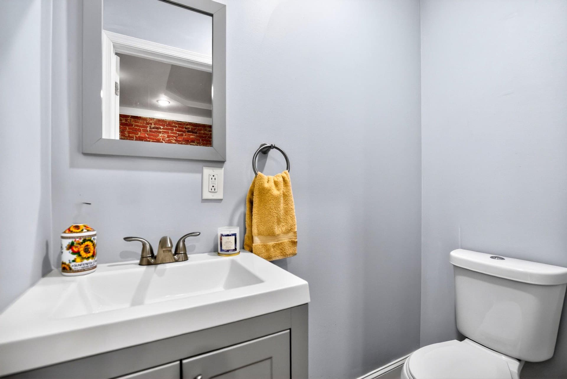 5148 Catharine Street photo 14