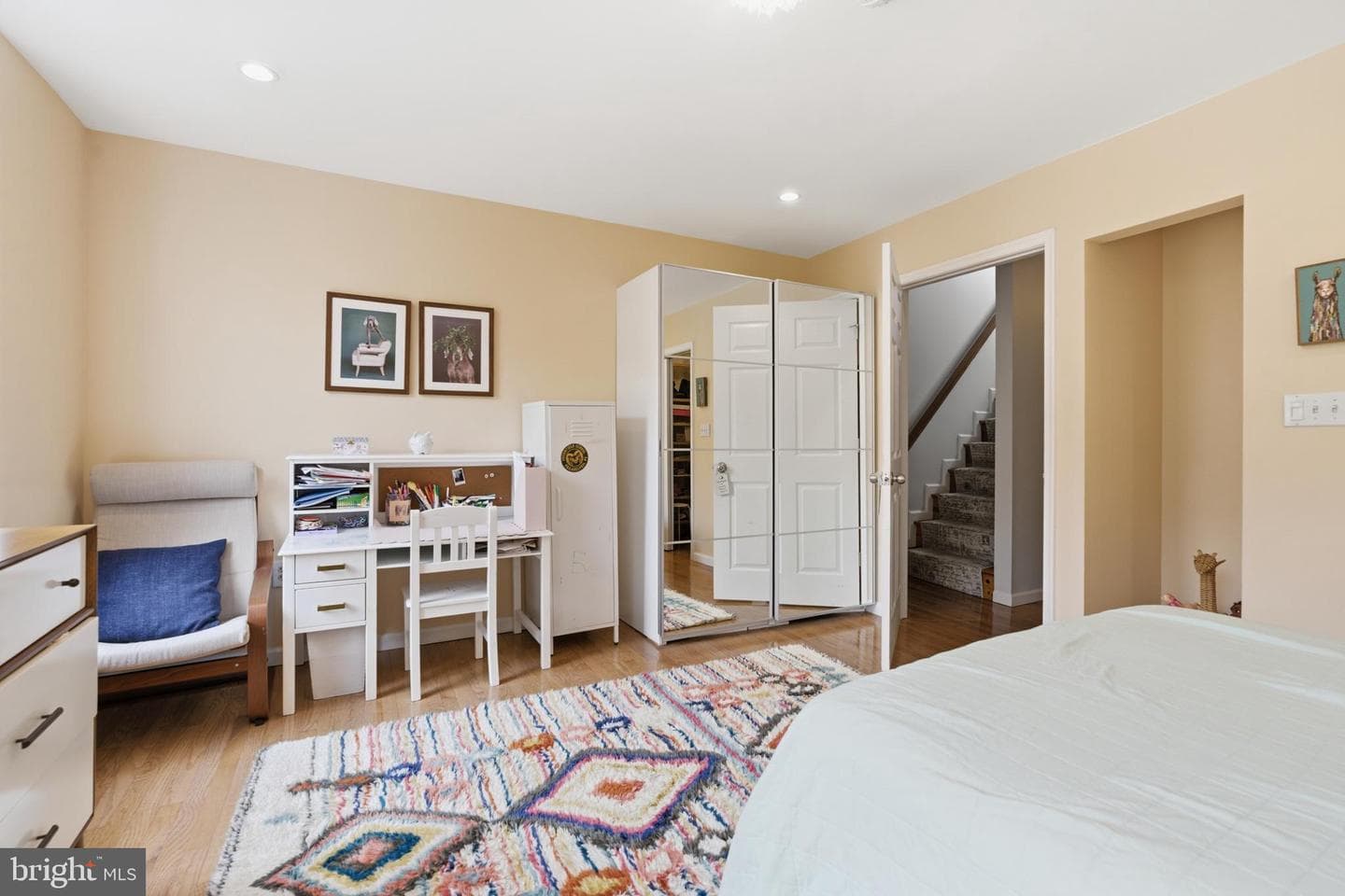 2137 Bainbridge Street photo 28