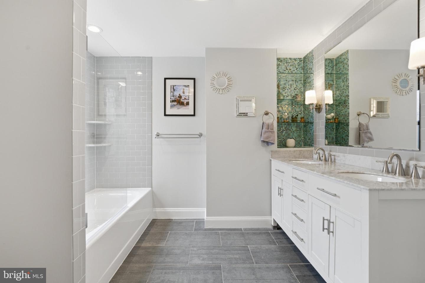 2137 Bainbridge Street photo 30