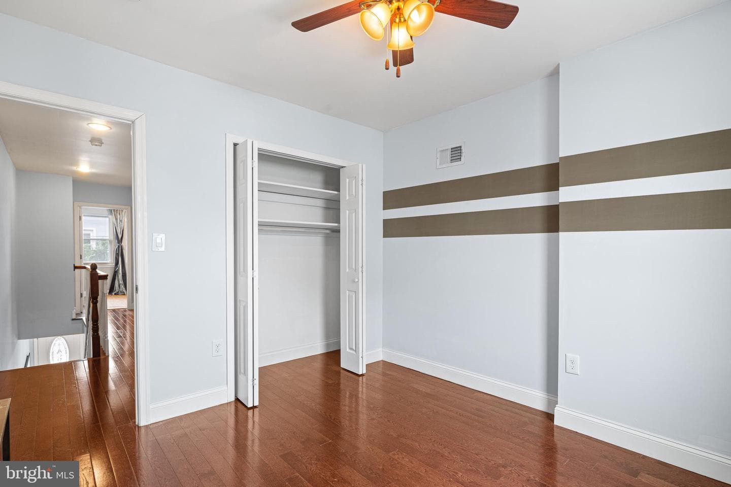 2343 Moore Street photo 15